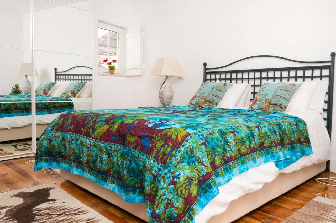 Stylish Lisbon Apartment In Alfama Esterno foto